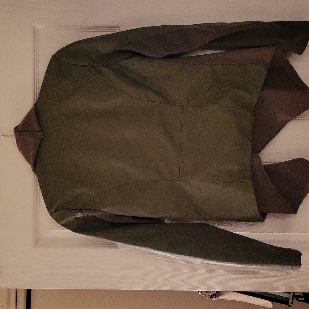 Jacket - Picture 3 of 3